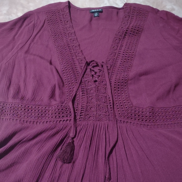 Torrid Babydoll Crinkle Gauze Crochet Inset Lace-Up Top - Size 1 - Picture 2 of 4